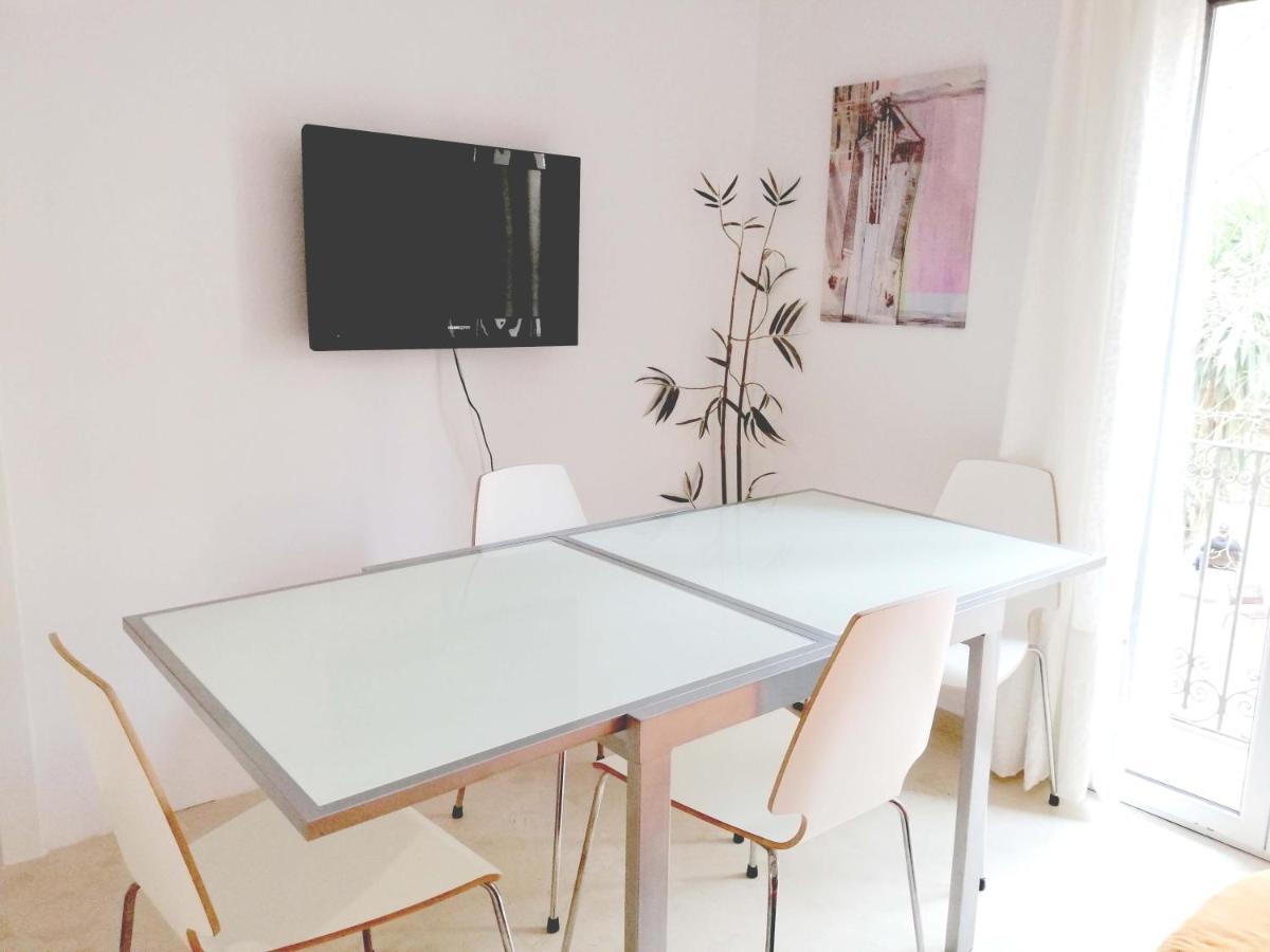 Apartment Enric Granados 15